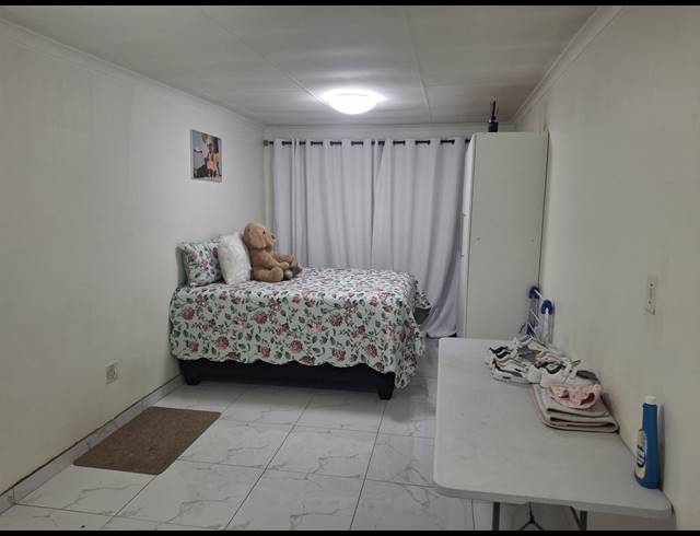 BEDROOM APARTMENT FOR SALE IN COMMERCIA